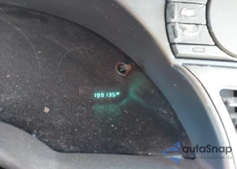 2004 Chrysler Pacifica z USA, uszkodzony, nr VIN 2C8GM68454R559566